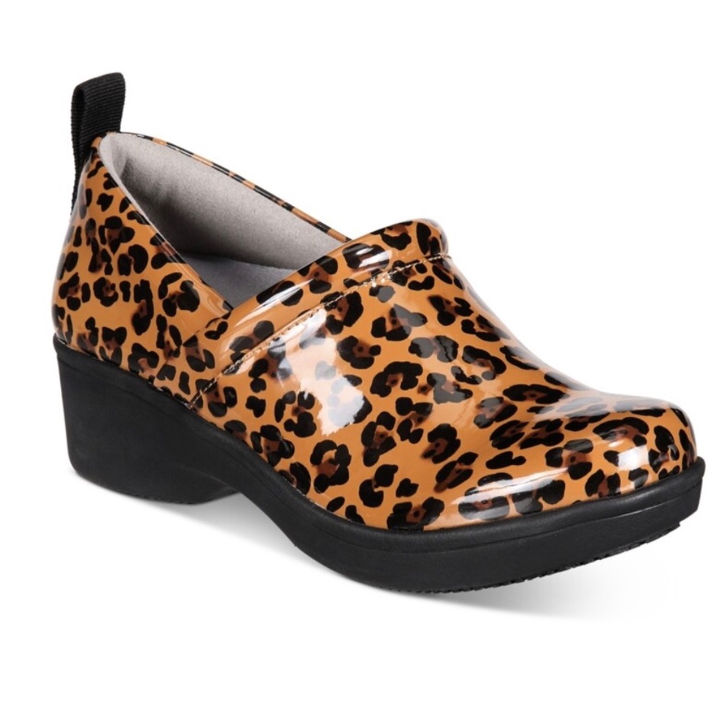 NEW GIANI BERNINI CAVELLI CLOGS WORK SHOE SIZE 10